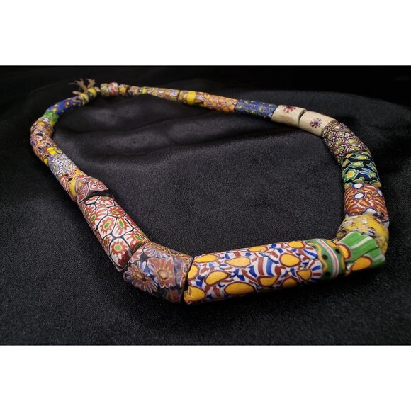 Antique Millefiori Glass Beaded Necklace With Vibrant Patterns & Colors - Picture 3 of 5